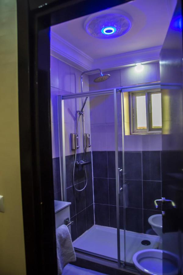 Hotel Univers 3 Aeroport Luxe Niamey Ngoại thất bức ảnh